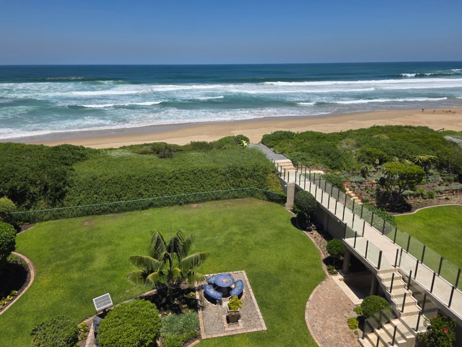 6 Bedroom Property for Sale in Myoli Beach Western Cape
